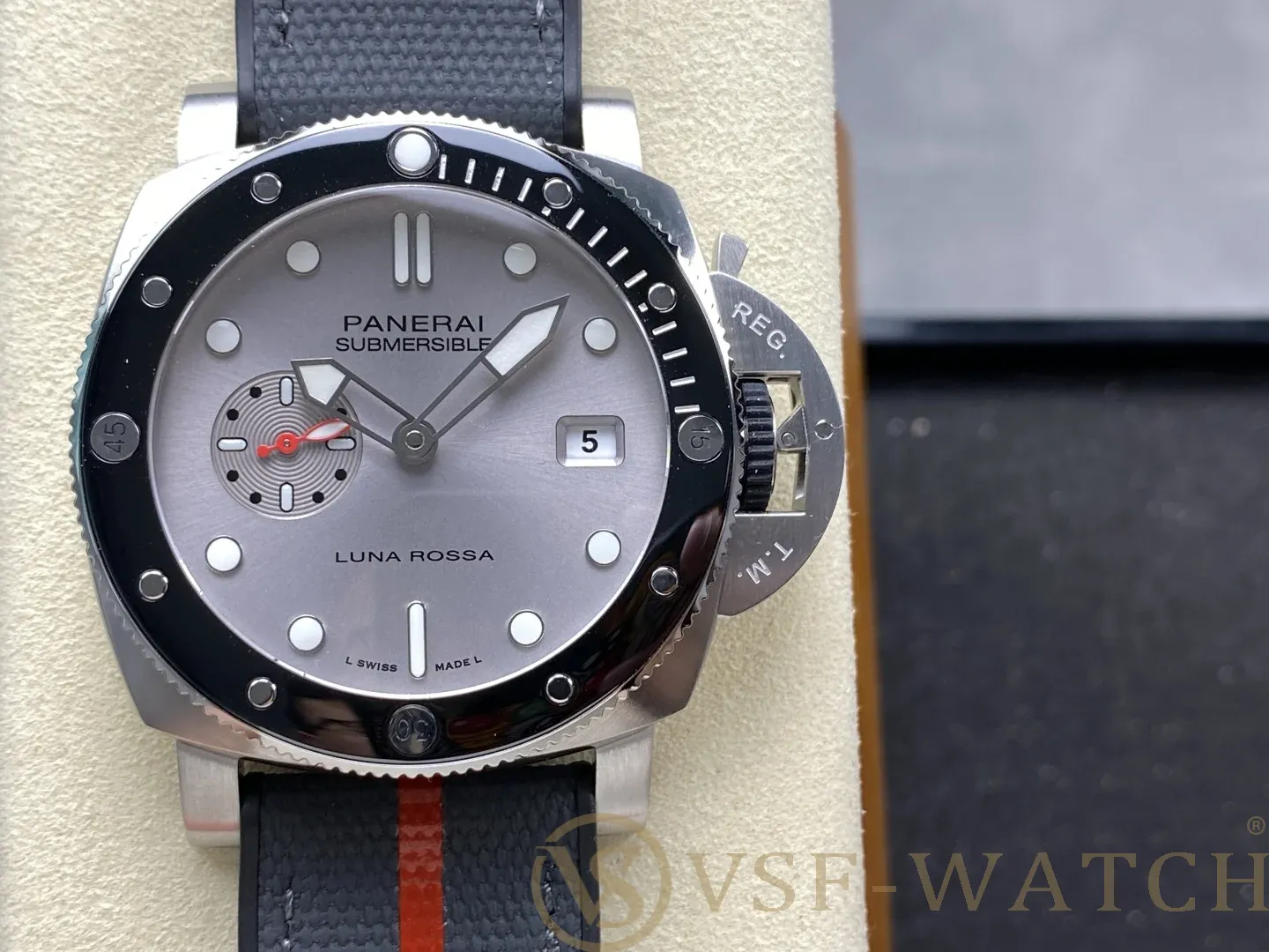 VSF Watch Factory Panerai Submersible QuarantaQuattro Luna R