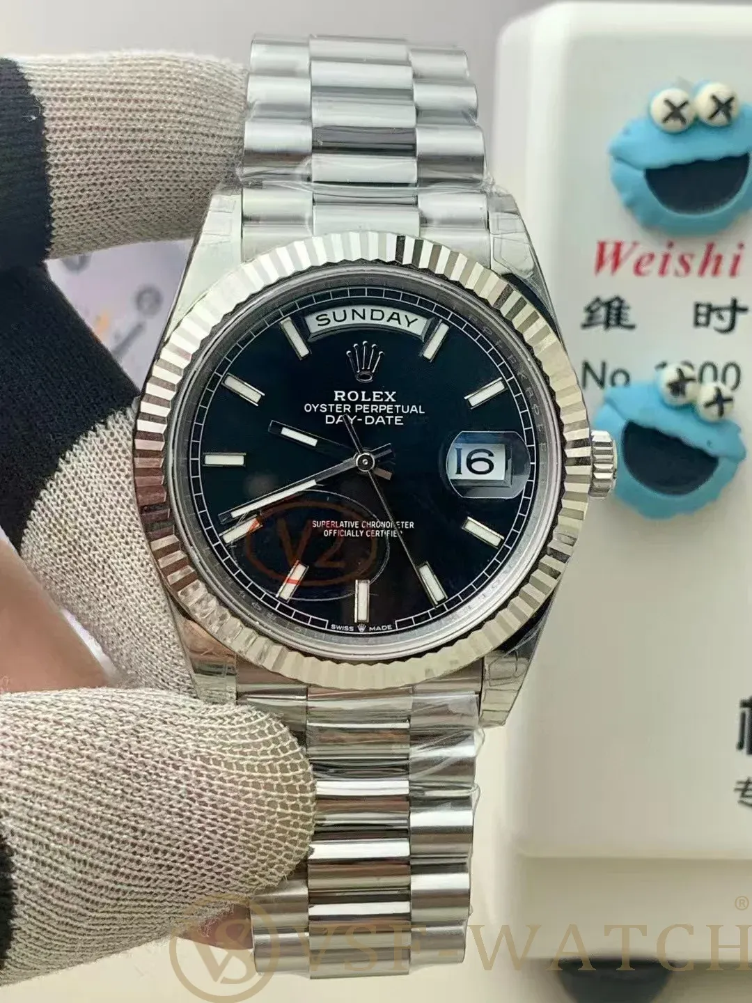 VS Factory Rolex Day-Date 40 White Gold Black Dial (228239) 